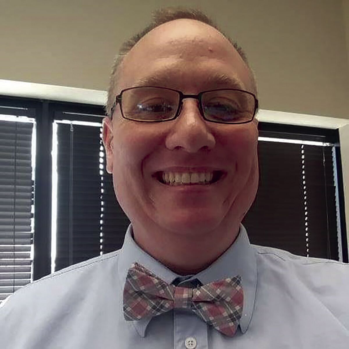 FW08NWRdaleSchoolsVotersGuide-BrianHanf.jpg